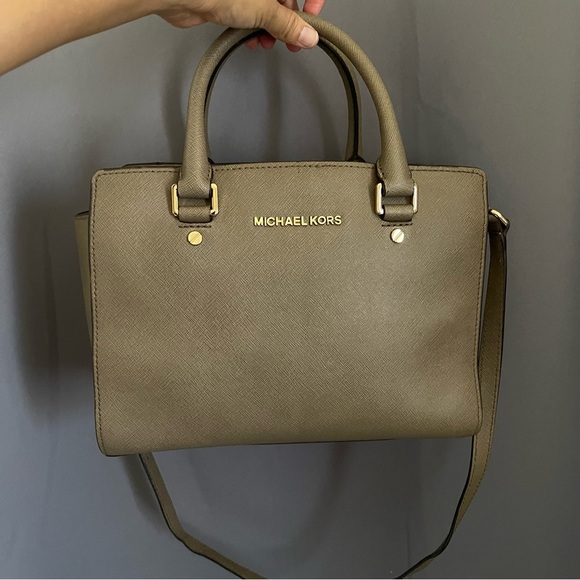 Michael Kors Bag Medium - Picture 1 of 11